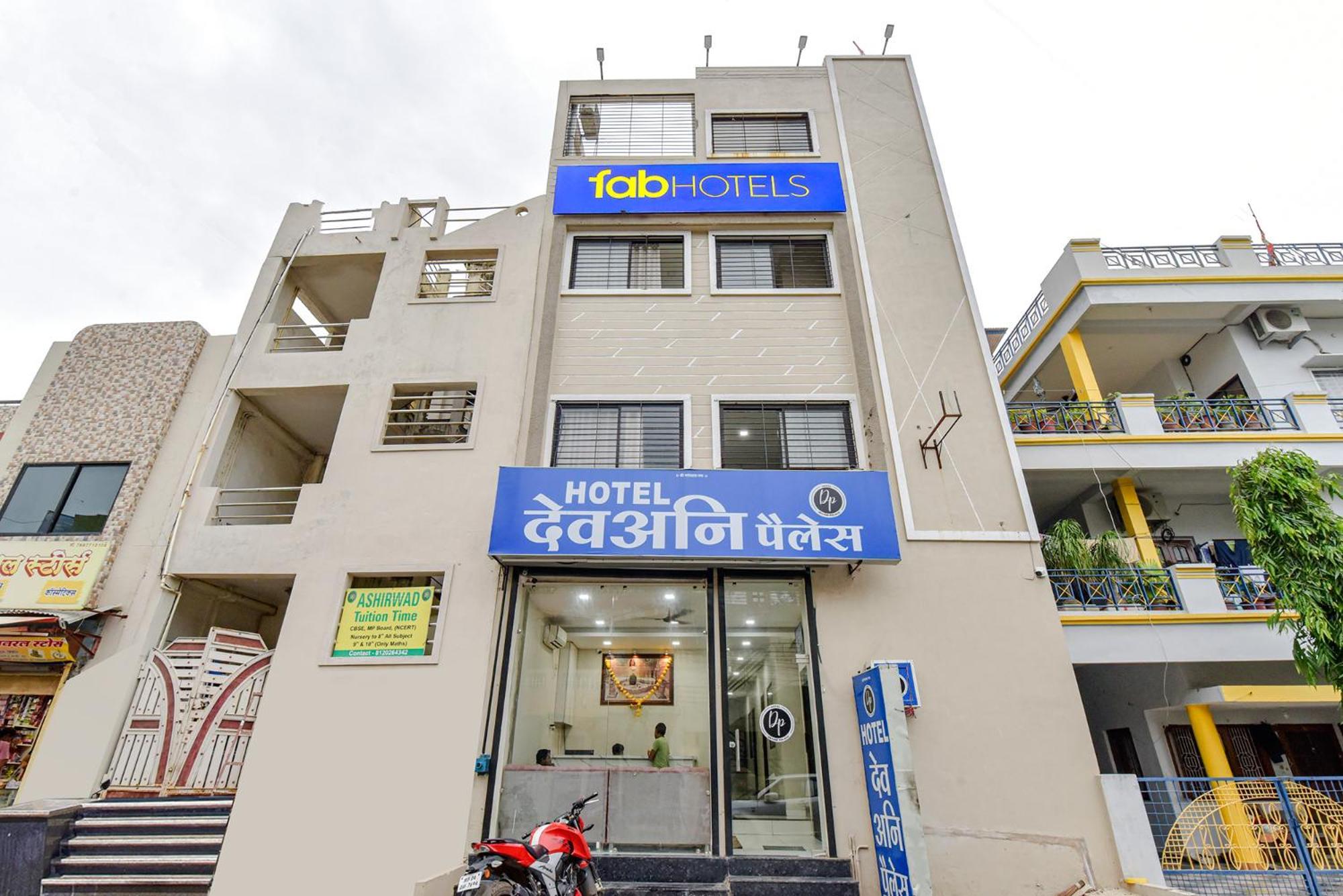 Fabexpress Devani Palace Ujjain Exterior foto